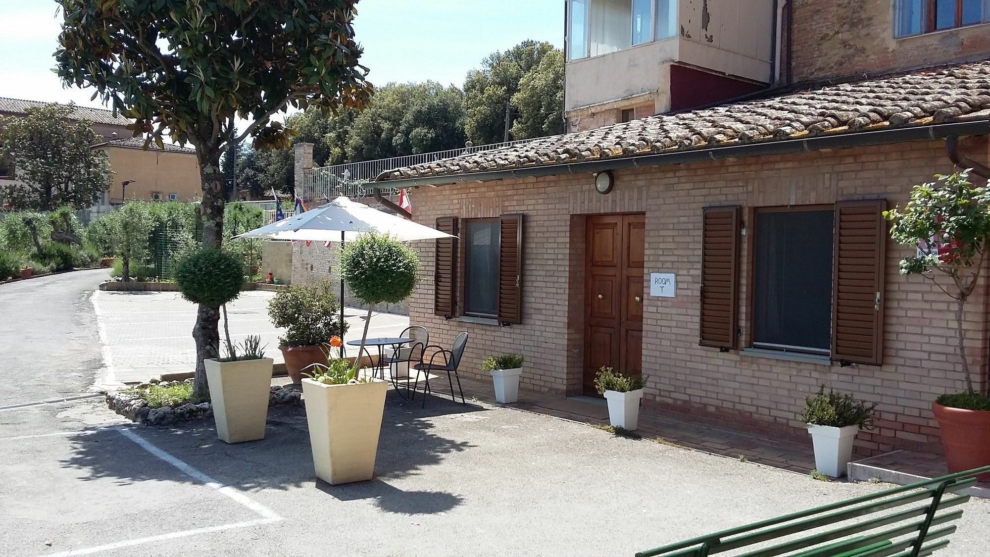 Hotel Porta Romana Siena Exterior photo